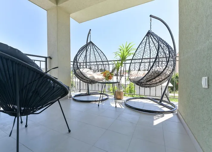 Апартаменты Silver Luxury Apartment *