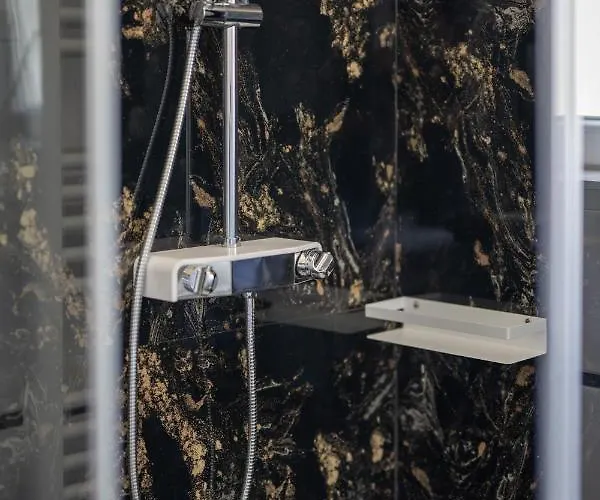 Daire Silver Luxury *